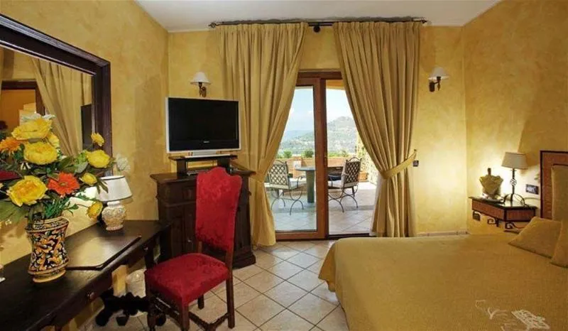 Room, Villa Angela, Taormina