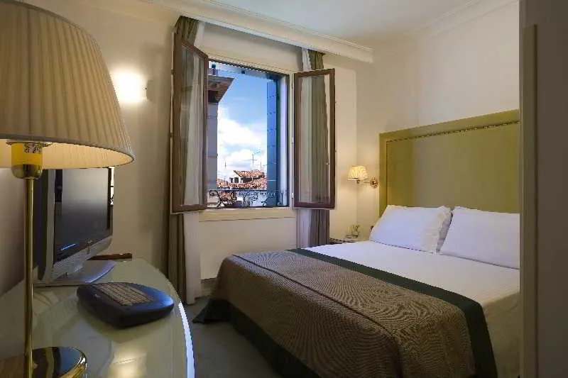 Double or Twin STANDARD Room, Bonvecchiati, Venice