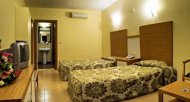 Room, Omer Holiday Resort, Izmir