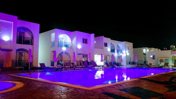 Kaos Htl, Cyprus