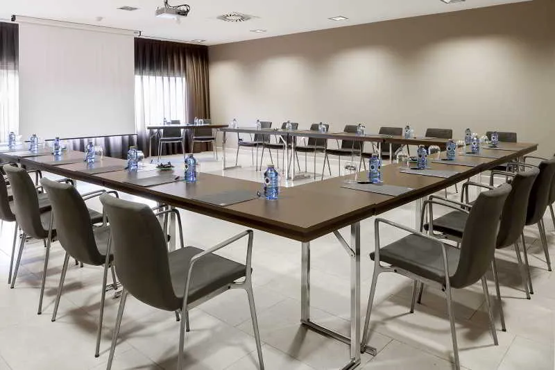 Conferences, AC Gava Mar, Barcelona