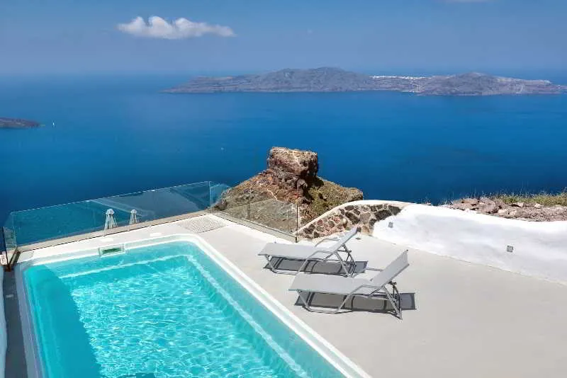 General view, Pearl on the Cliff, Santorini