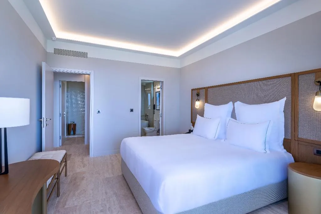 DOUBLE SEA VIEW Room, Aulus Chania Resort, Curio Collection by Hilton, Thessaloniki