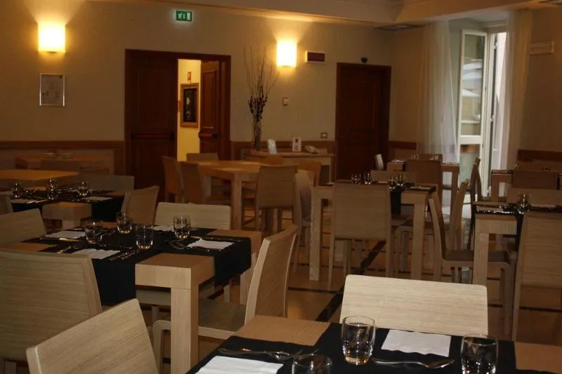 Restaurant, Domus Australia, Rome