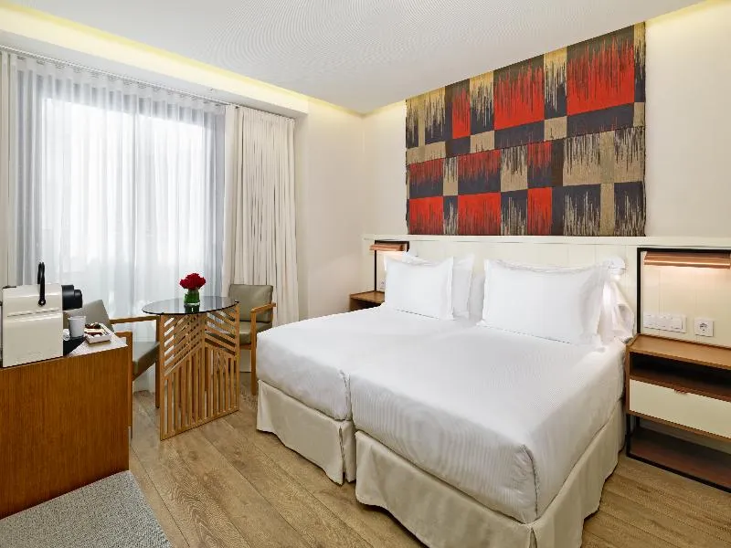 DOUBLE CLASSIC Room, H10 Cubik, Barcelona