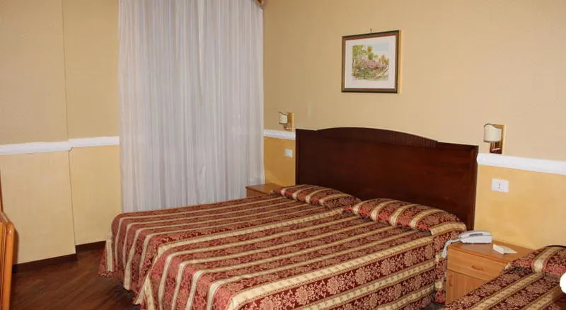 Room, Villa Ariccia, Rome