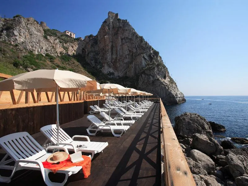 Terrace, Hotel Capo dei Greci, Catania