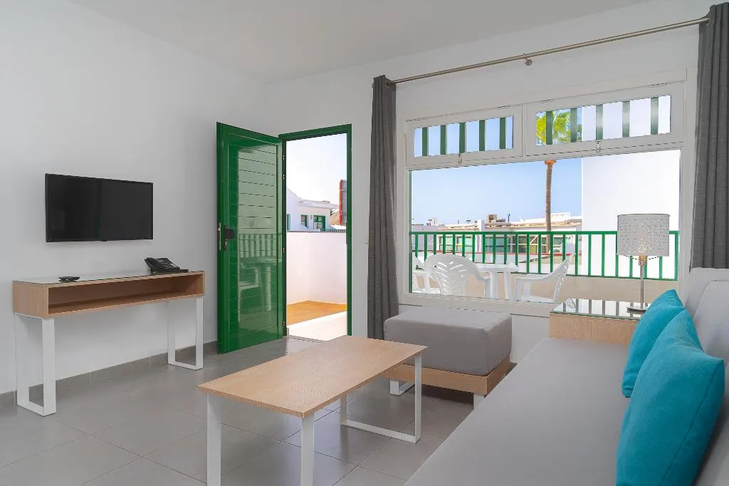 Room, Elena Apartamentos, Lanzarote