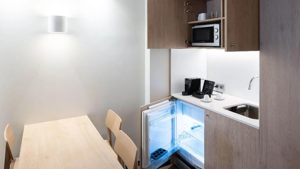 Double or Twin PREMIUM Room, Holiday Inn Express Lisbon Principe Real, by IHG, Lisbon