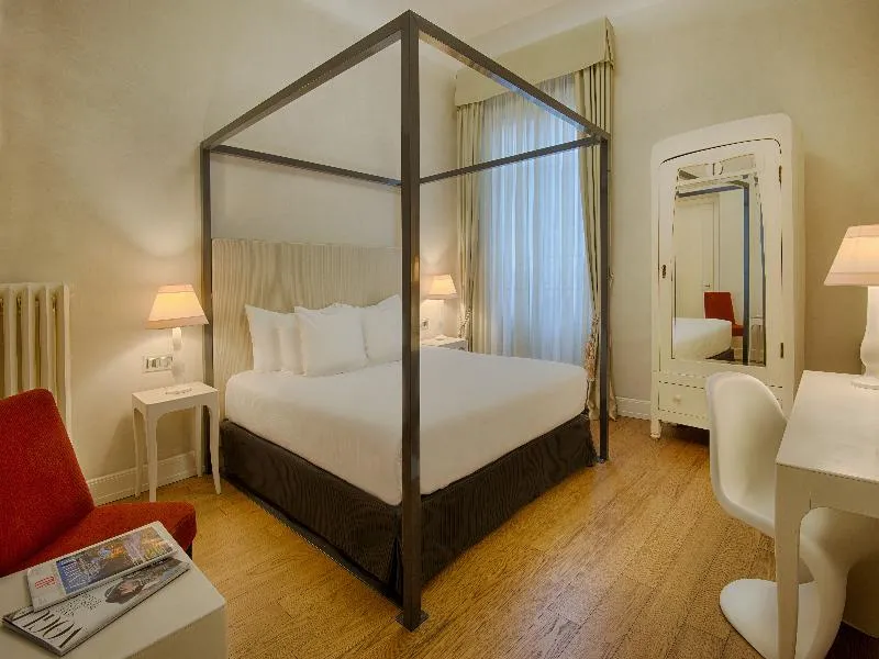 DOUBLE PREMIUM Room, Porta Rossa Hotel Firenze Colbert Collection, Florence