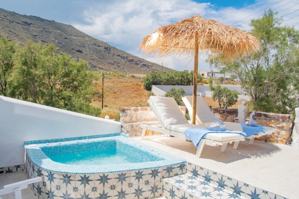 VILLA LUXURY Room, Starlight Luxury Seaside Villa & Suites, Santorini