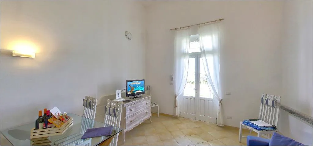 APARTMENT SUPERIOR Room, Nido del Pellegrino, Trapani