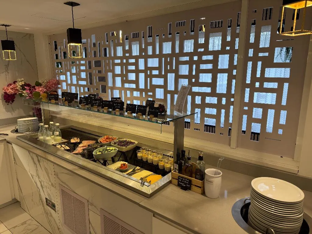 Restaurant, Best Western Plus Larco Hotel, Cyprus