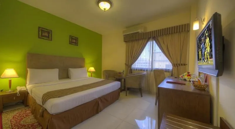 Double or Twin STANDARD Room, Hyde Park, Dubai