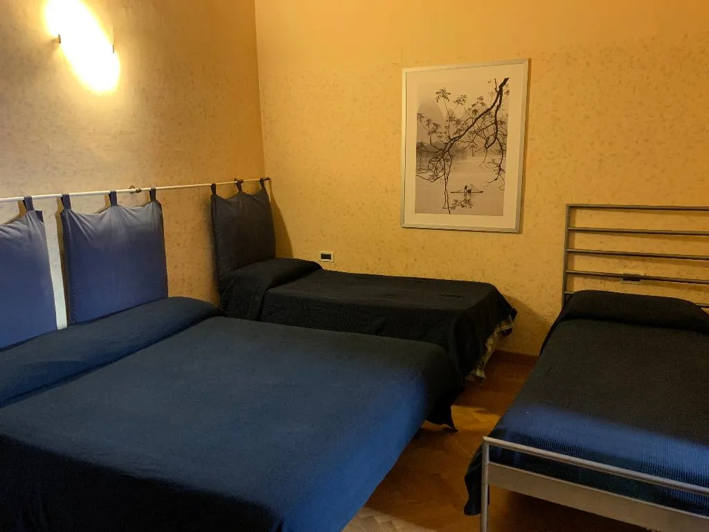 APARTMENT ONE BED Room, Gemini City Centre Studios, Florence