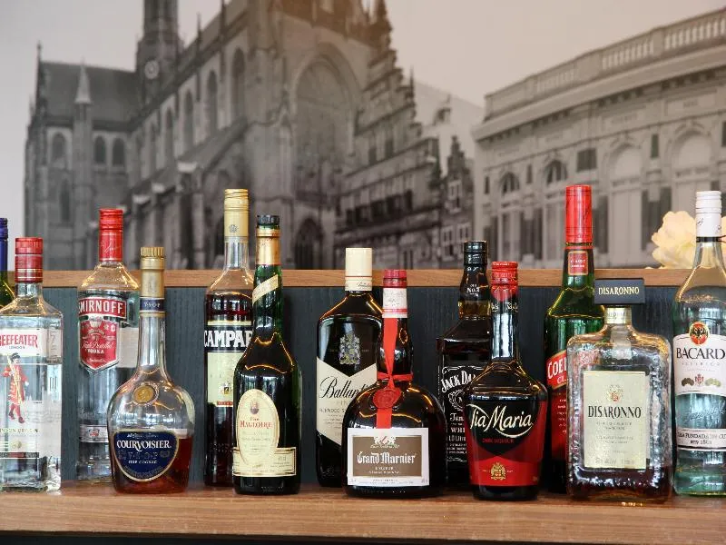 Bar, Bastion Hotel Haarlem Velsen, Amsterdam