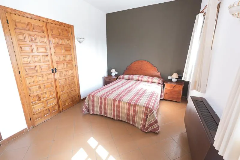 VILLA CAPACITY 3 ONE BEDROOM Room, Villa de Priego de Córdoba, Andalucia