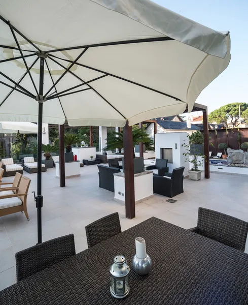 Terrace, Saboia, Lisbon