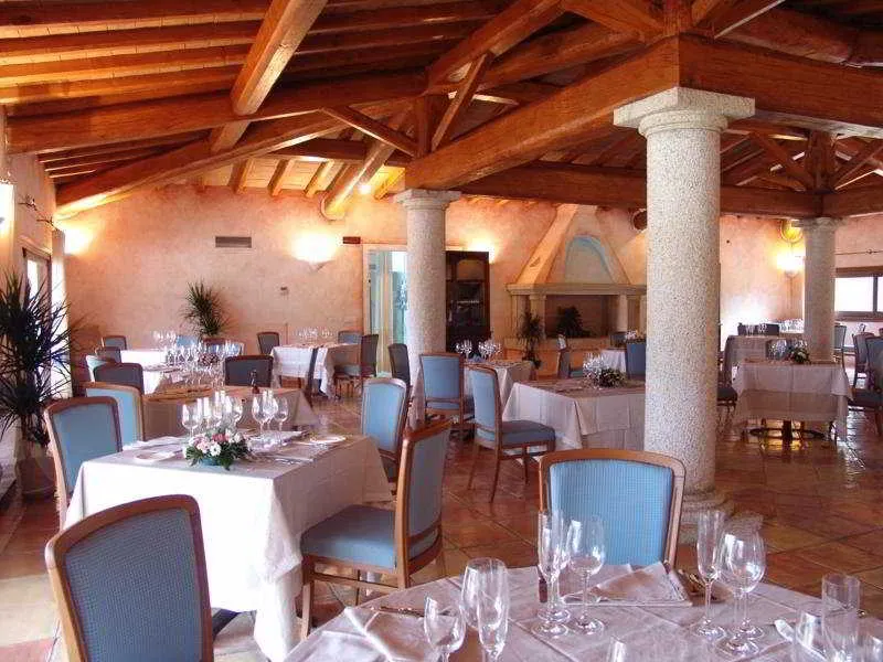 Restaurant, Parco Degli Ulivi, Olbia