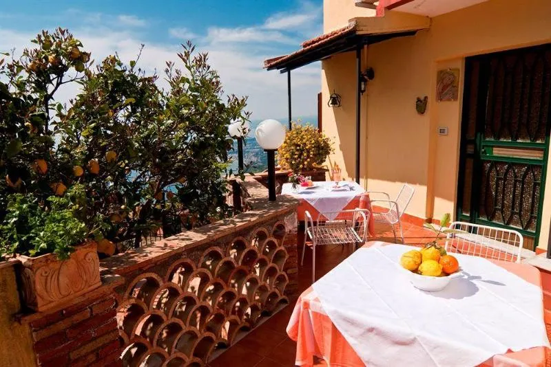 General view, B&B U Palmentu, Taormina