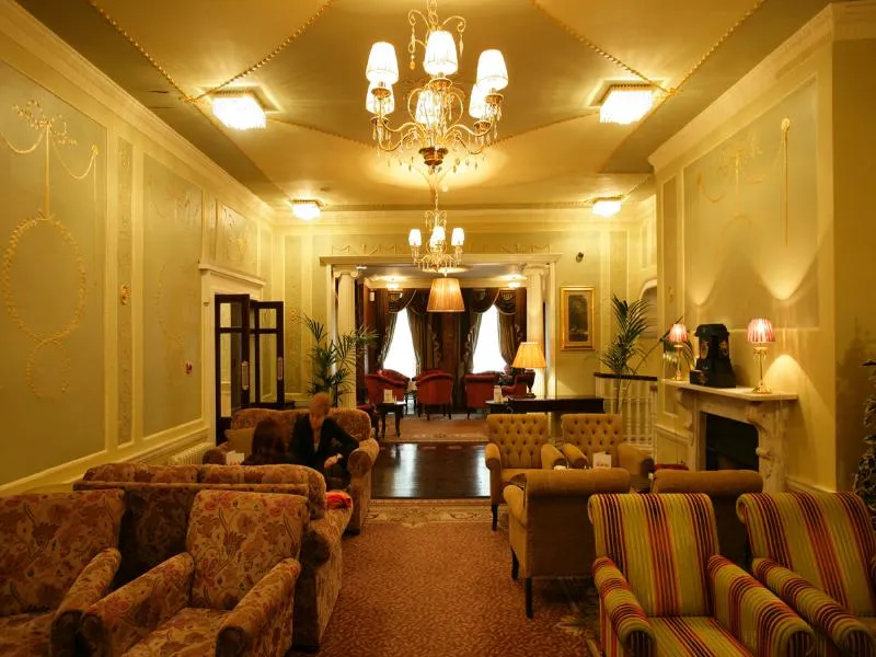 Bar, Buswells Hotel, Dublin