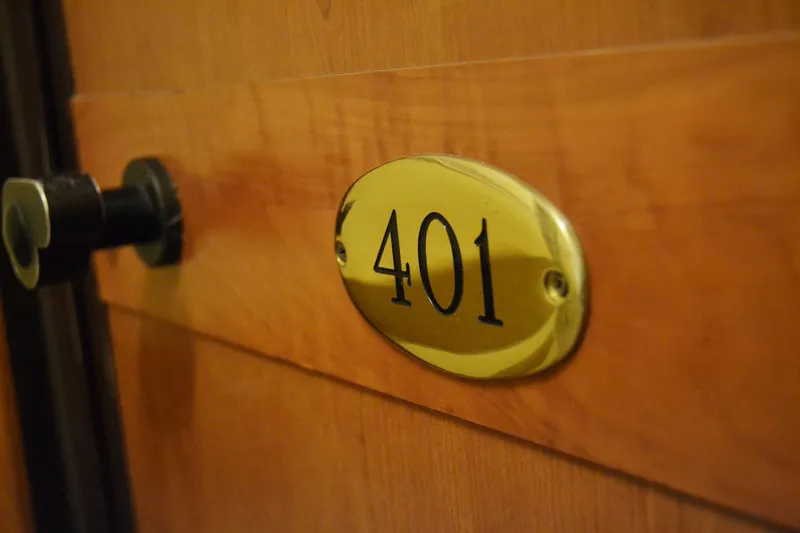 SINGLE STANDARD Room, Colombo, Naples