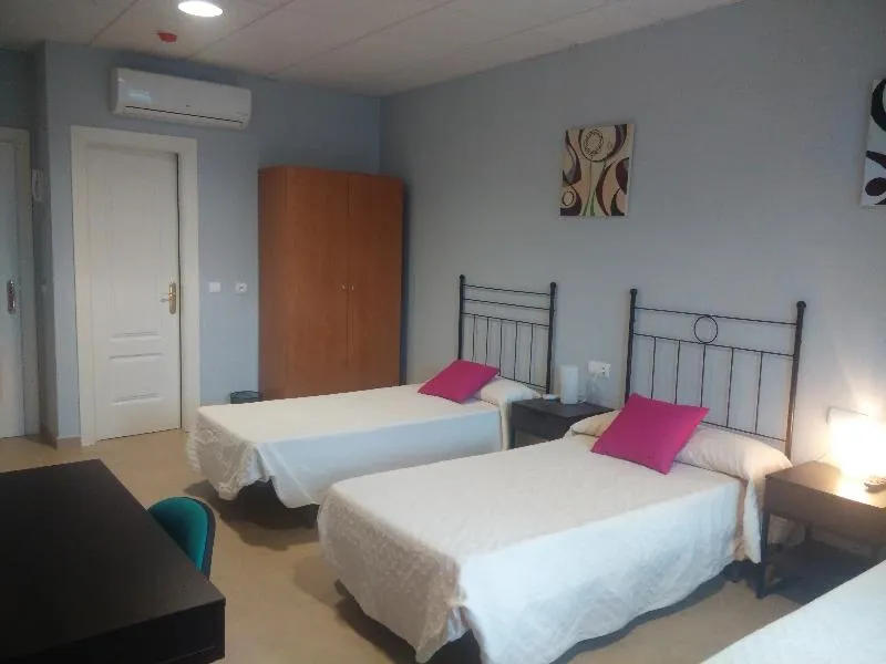 DOUBLE SINGLE USE STANDARD Room, Hostal La Molina, Costa Del Sol