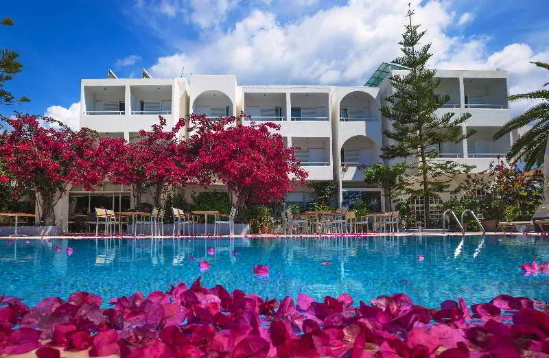Pool, Kyparissia Beach, Athens