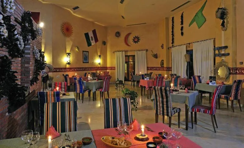 Restaurant, Chich Khan Hotel, Tunisia