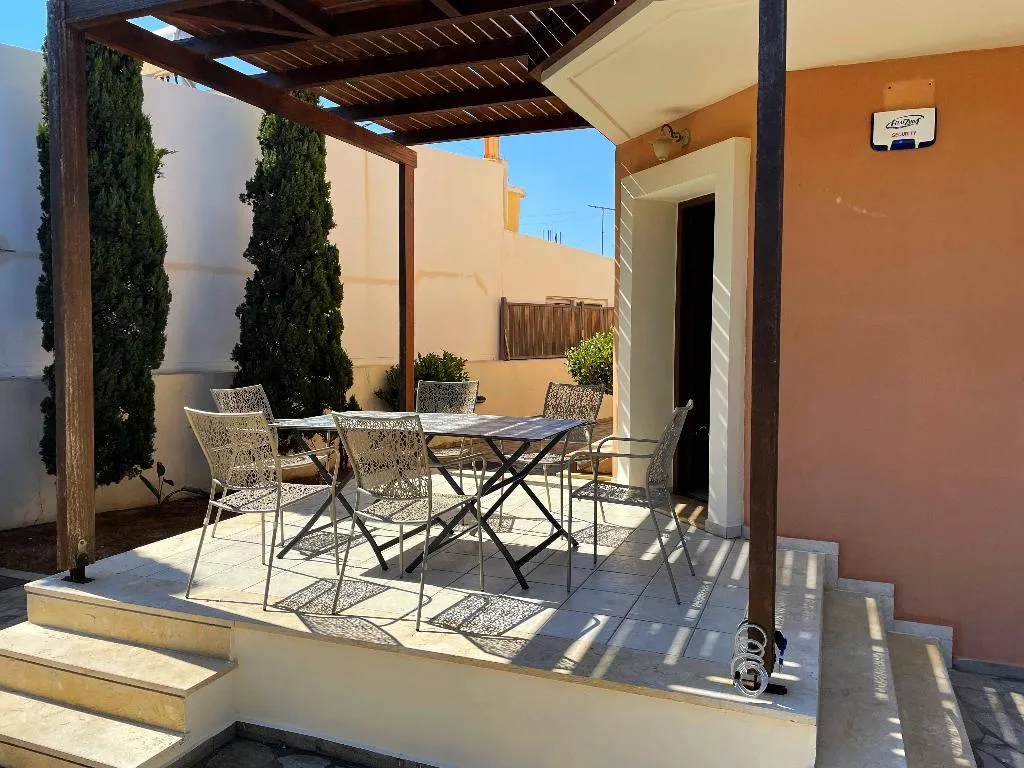 APARTMENT CAPACITY 4 TWO BEDROOMS Room, Pearls of Crete-Holiday Residences, Crete