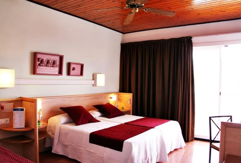 DOUBLE STANDARD Room, Xaine Park, Costa Brava