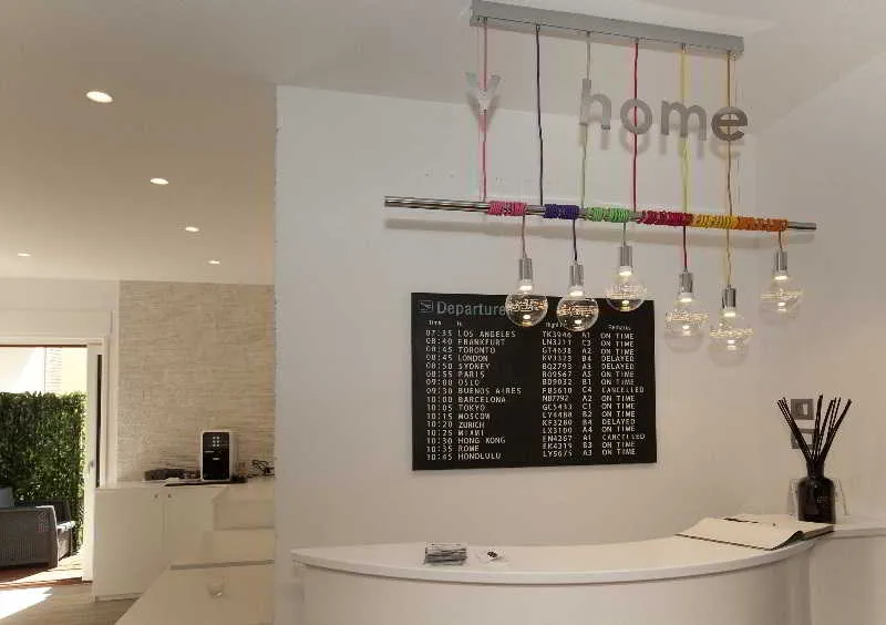 Lobby, Vhome, Naples
