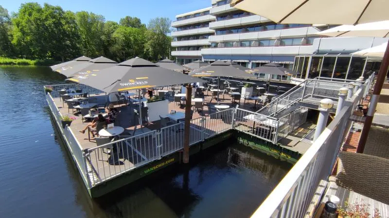 Terrace, Fletcher Hotel-Restaurant Leidschendam  Den Haag, Amsterdam
