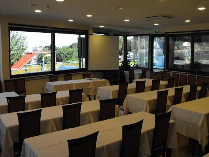 Conferences, Sabbie D'Oro, Catania