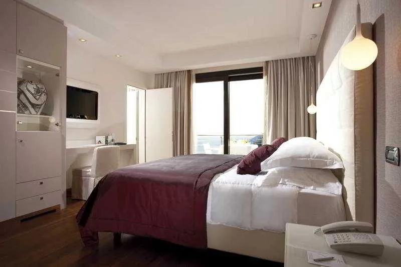Room, Relais Paradiso, Naples