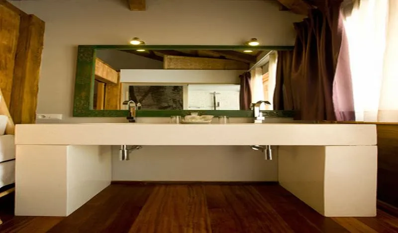 Room, Hotel 100% Fun, Costa De La Luz