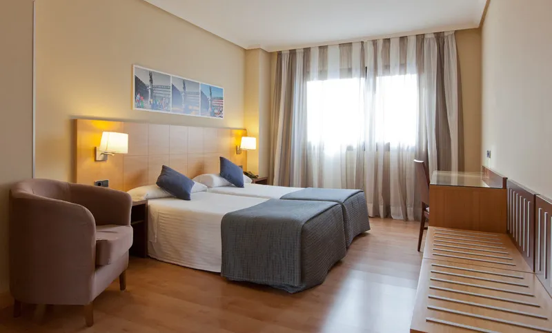 DOUBLE SINGLE USE STANDARD Room, Porcel Avant, Madrid