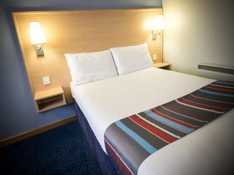 DOUBLE STANDARD Room, Travelodge Cork Airport, Cork