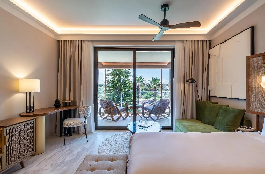 DOUBLE KING SIZE BED Room, Aulus Chania Resort, Curio Collection by Hilton, Thessaloniki