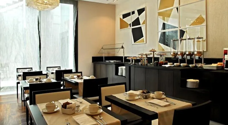 Restaurant, Grupotel Gran Via 678, Barcelona