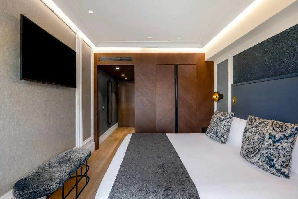 Double or Twin PREMIUM Room, Catalonia Plaza Cataluña, Barcelona