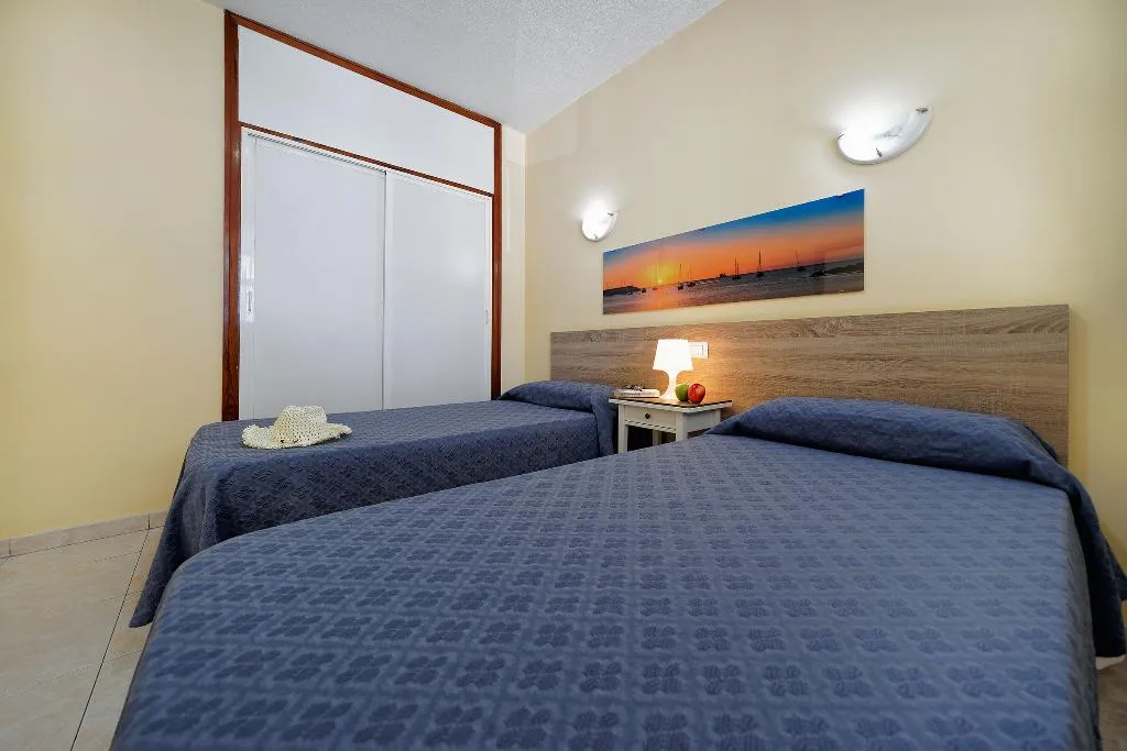 APARTMENT ONE BEDROOM Room, Apartamentos Strelitzias, Gran Canaria