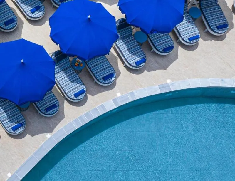 Pool, Petra Nera, Skiathos