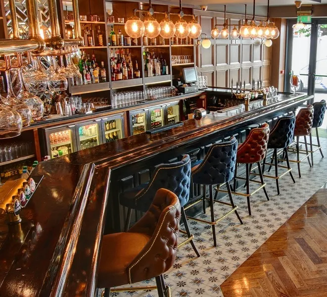Bar, Dublin Skylon Hotel, Dublin