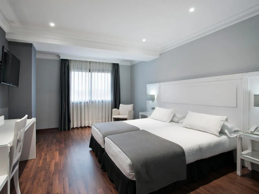 TRIPLE STANDARD Room, Uve Alcobendas, Madrid