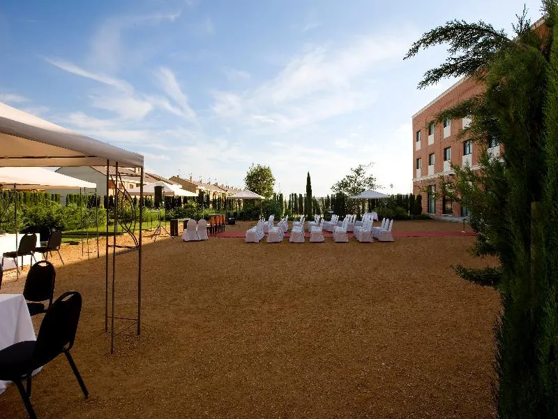 Terrace, NH Parla, Madrid
