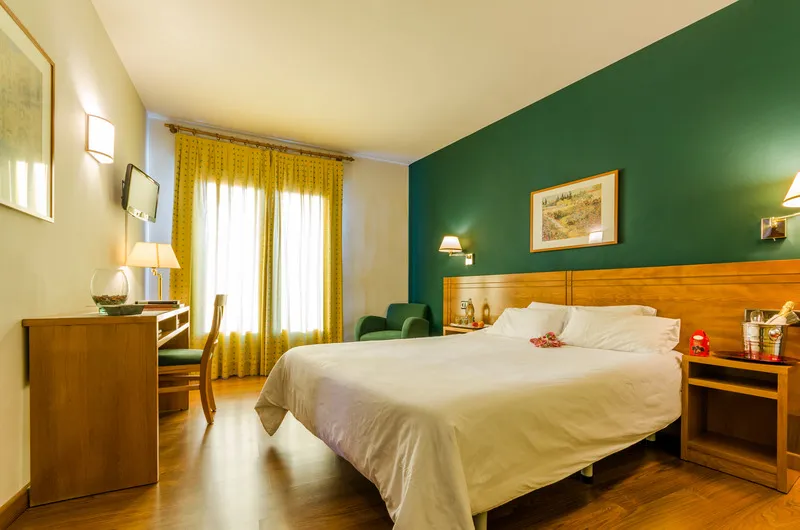 SINGLE STANDARD Room, Yit Conquista De Toledo, Madrid