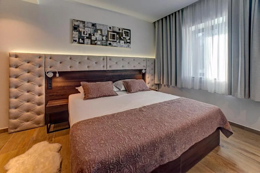 Double or Twin GARDEN VIEW Room, Hotel Scala, Split