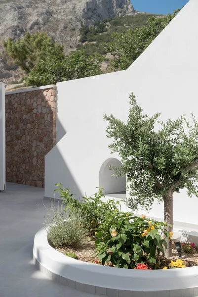Double or Twin GARDEN VIEW Room, Mar n Mar Crown Hotel-Suites, Santorini