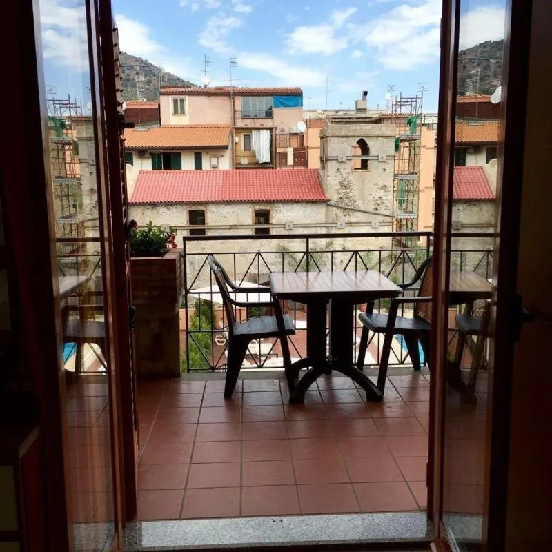 General view, Calipso, Taormina